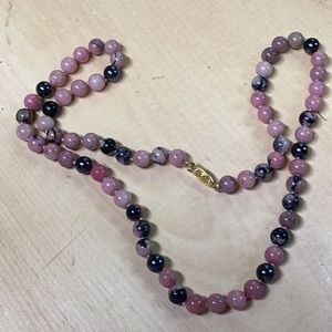 Rhodonite 26” pink necklace very good condition